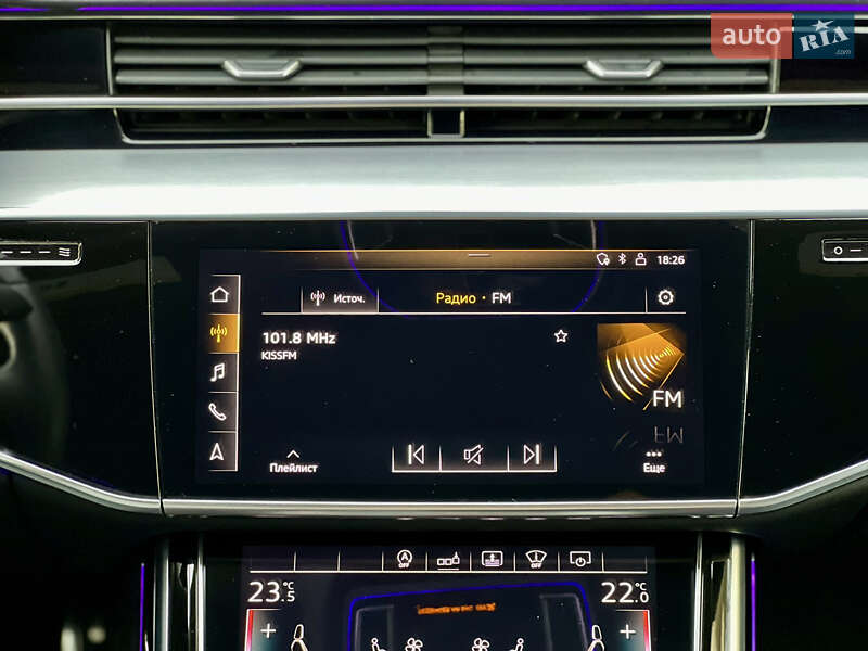 Седан Audi S8 2020 в Одесі