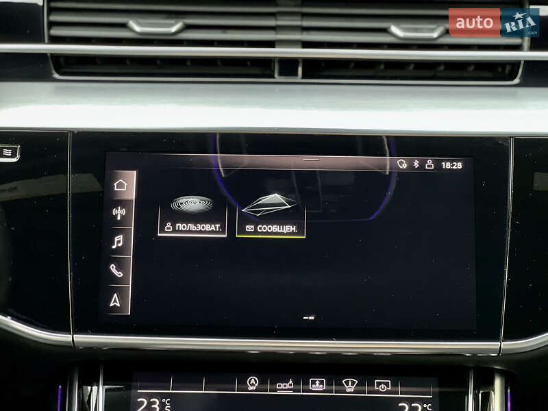 Седан Audi S8 2020 в Одесі