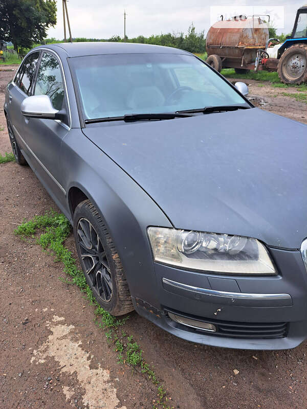 Седан Audi S8 2008 в Киеве