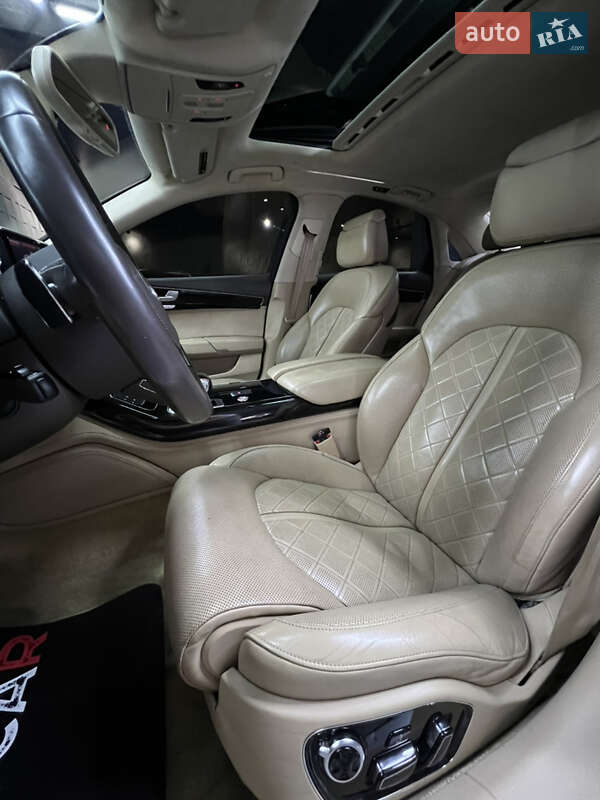 Седан Audi S8 2016 в Одессе