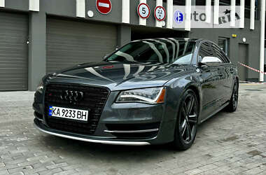 Седан Audi S8 2012 в Киеве