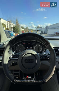Седан Audi S8 2016 в 