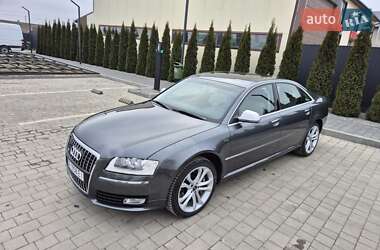 Седан Audi S8 2008 в Каменец-Подольском