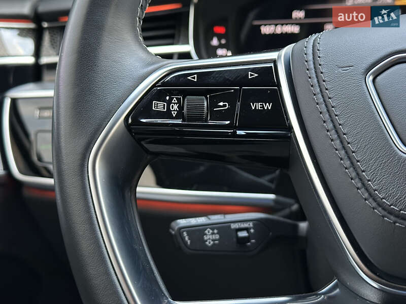 Седан Audi S8 2021 в Києві