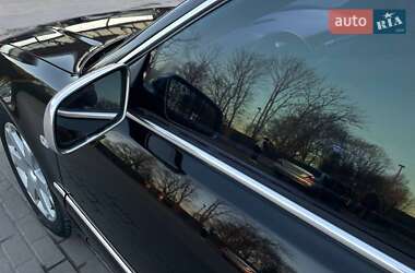 Седан Audi S8 2000 в 