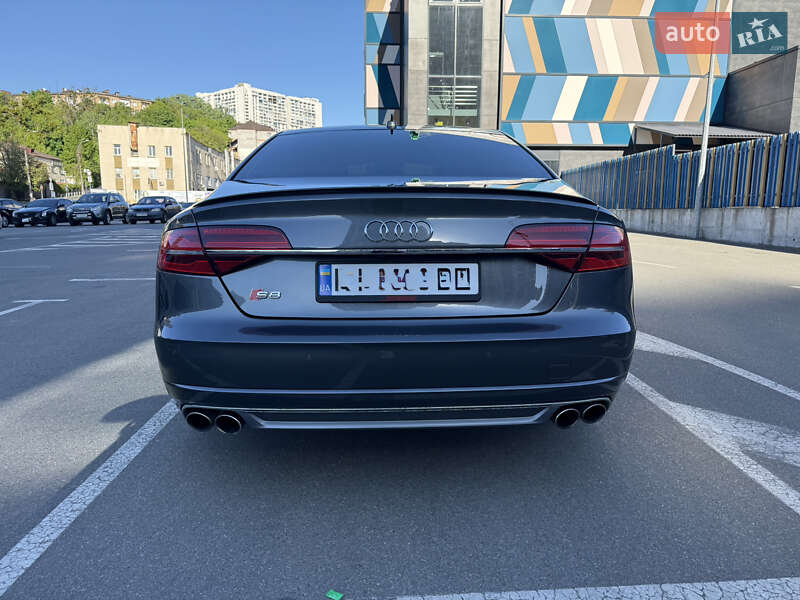 Седан Audi S8 2016 в Киеве фото 6 Седан Audi S8 2016 в Киеве