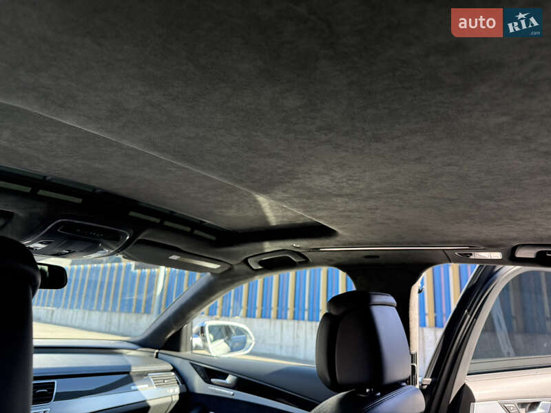 Седан Audi S8 2016 в Киеве фото 15 Седан Audi S8 2016 в Киеве