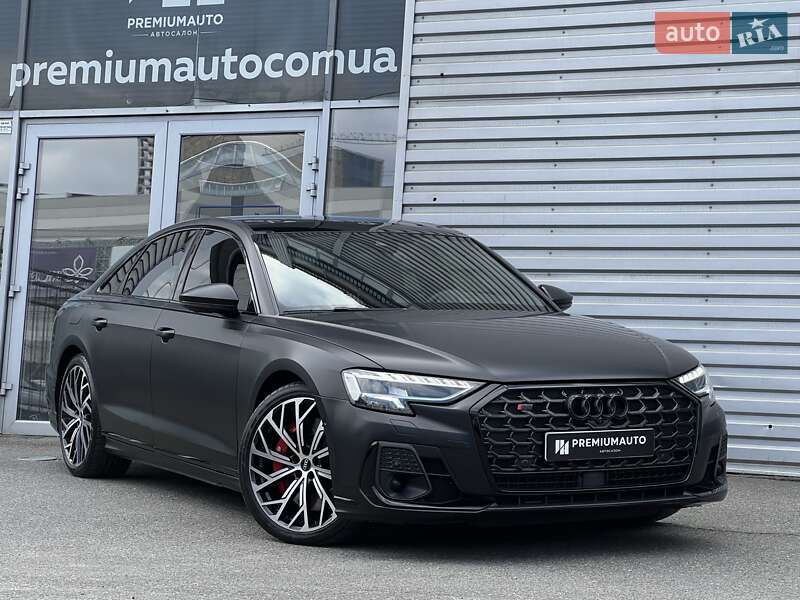Audi S8 2022