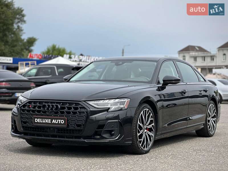 Audi S8 2022