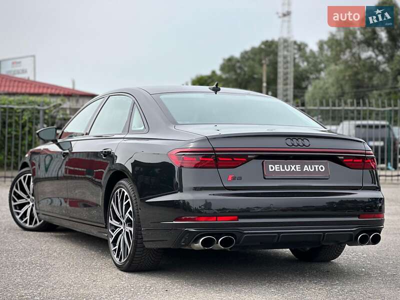 Седан Audi S8 2022 в Киеве