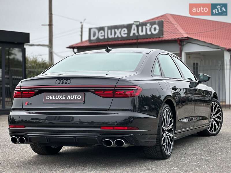 Седан Audi S8 2022 в Киеве