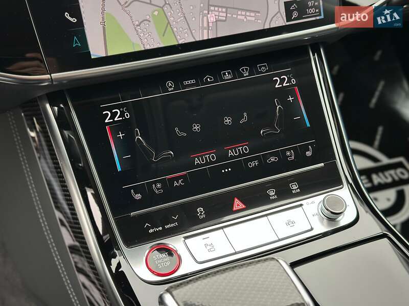 Седан Audi S8 2022 в Киеве