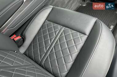 Седан Audi S8 2022 в 