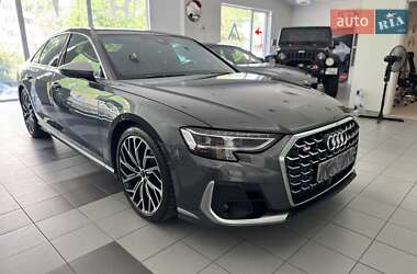 Седан Audi S8 2024 в Одессе