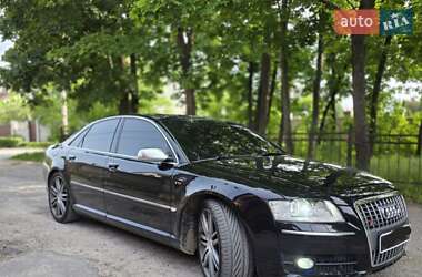 Седан Audi S8 2007 в 