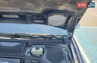 Седан Audi S8 1999 в 