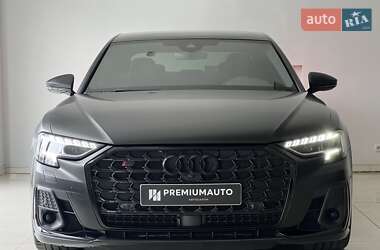Седан Audi S8 2022 в 