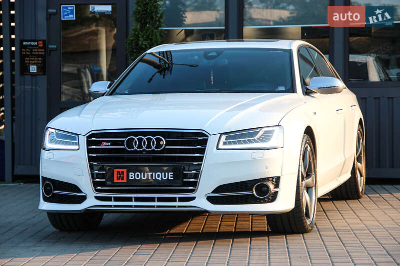 Седан Audi S8 2014 в Одессе