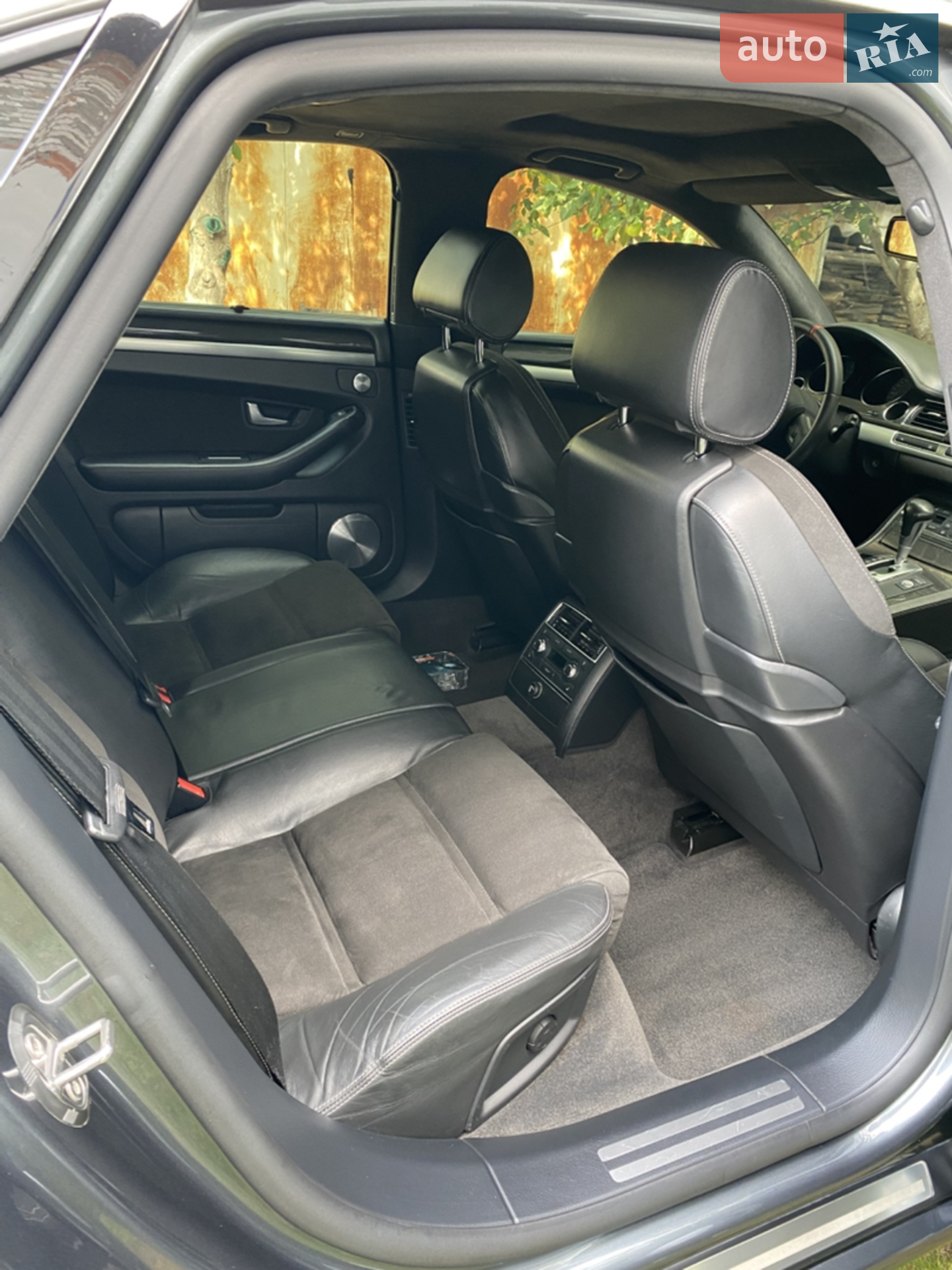 Audi S8 2007 VIN WAUZZZ4E37N026528 фото оголошення 25 з 34