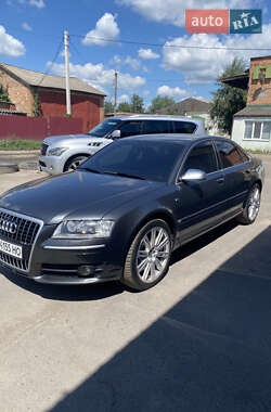 Седан Audi S8 2007 в 