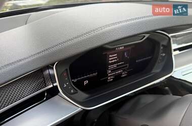 Седан Audi S8 2019 в 