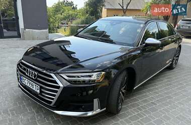 Седан Audi S8 2019 в 