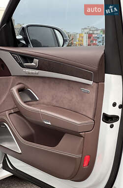 Седан Audi S8 2014 в 