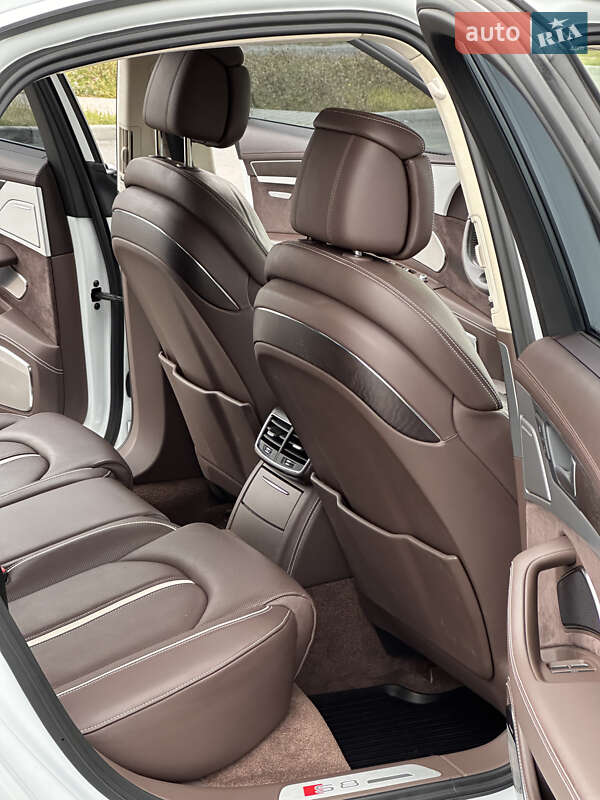Седан Audi S8 2014 в Вінниці фото 29 Седан Audi S8 2014 в Вінниці