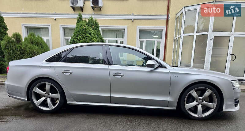 Седан Audi S8 2014 в Киеве