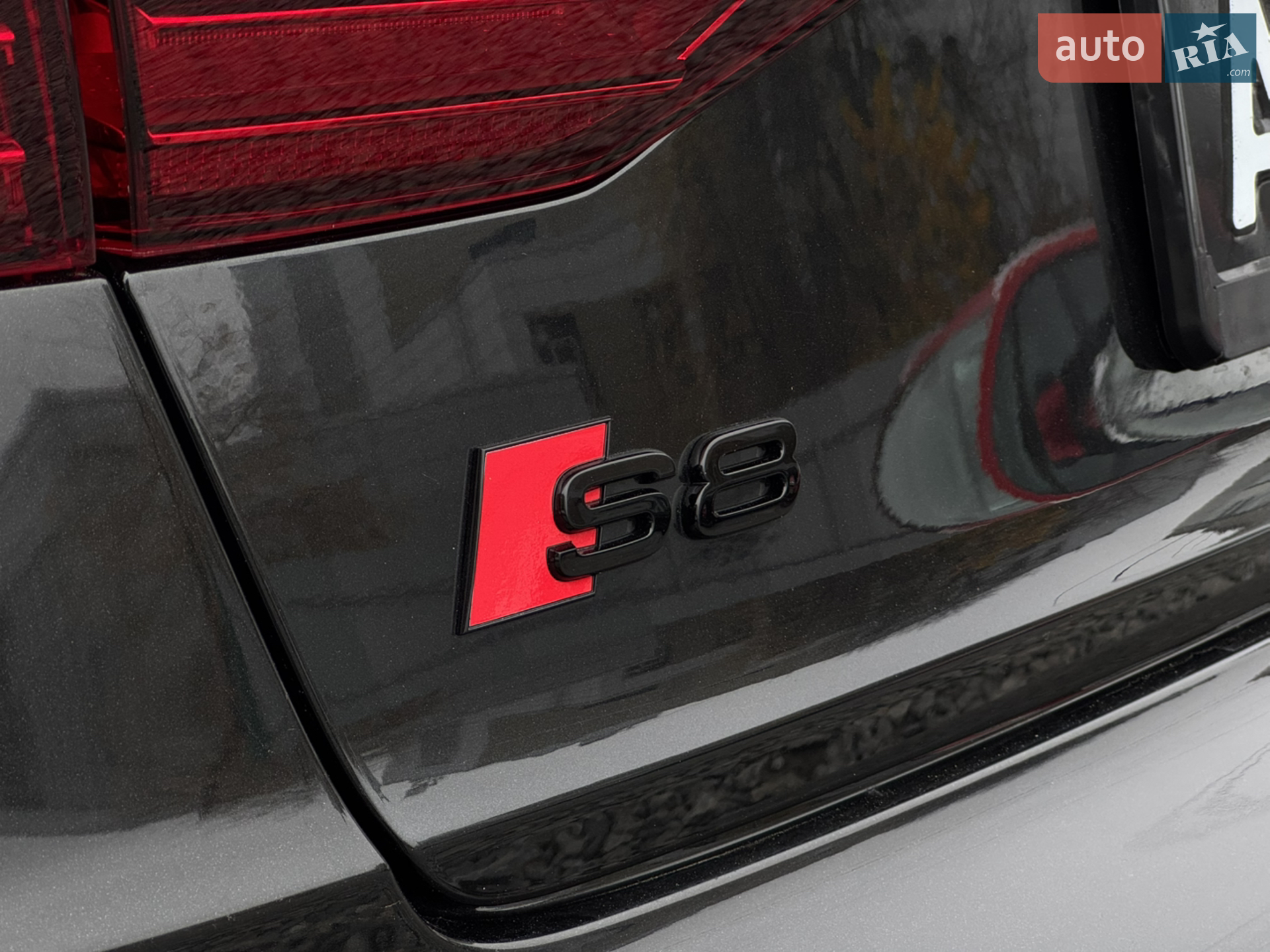 2022 Audi S8 - мініатюра 34