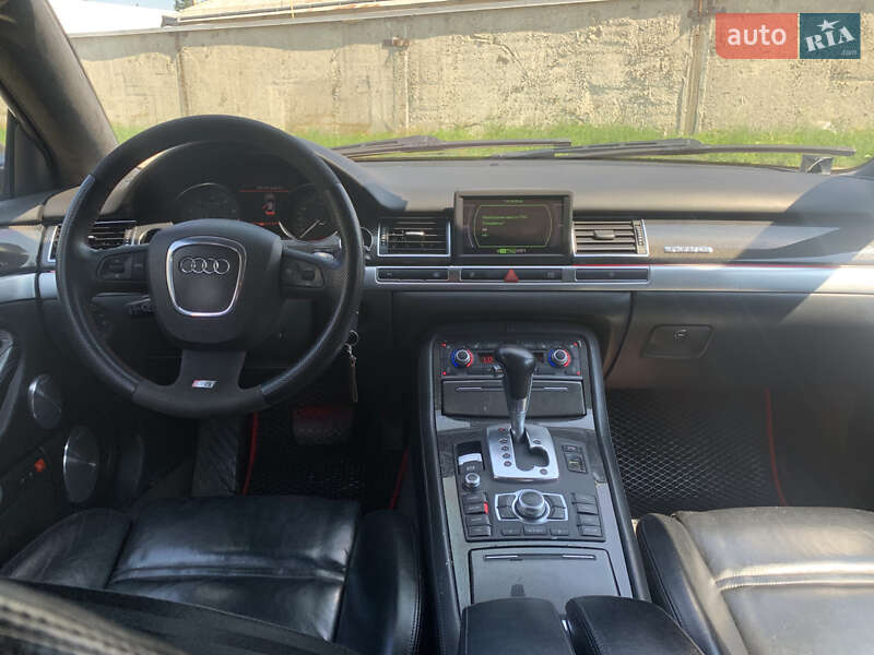 Седан Audi S8 2007 в Стрию фото 32 Седан Audi S8 2007 в Стрию