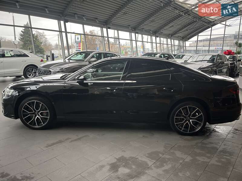 Седан Audi S8 2022 в Днепре фото 13 Седан Audi S8 2022 в Днепре