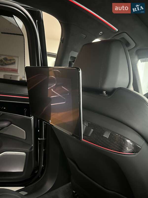 Седан Audi S8 2022 в Днепре фото 42 Седан Audi S8 2022 в Днепре