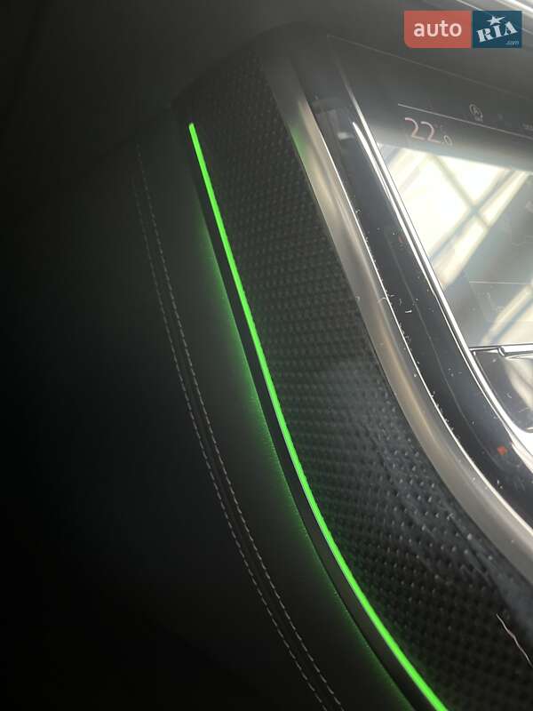 Седан Audi S8 2022 в Днепре фото 64 Седан Audi S8 2022 в Днепре