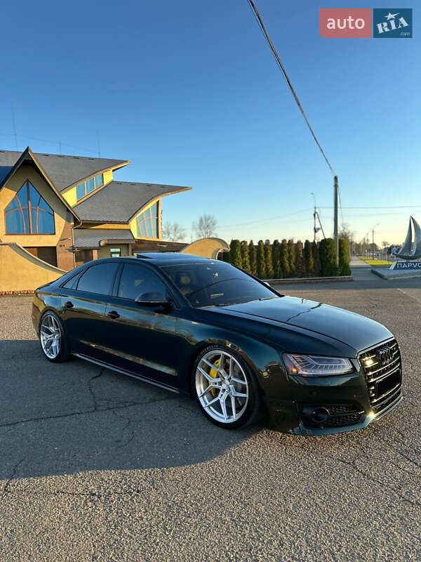 Седан Audi S8 2014 в Виноградове фото 20 Седан Audi S8 2014 в Виноградове
