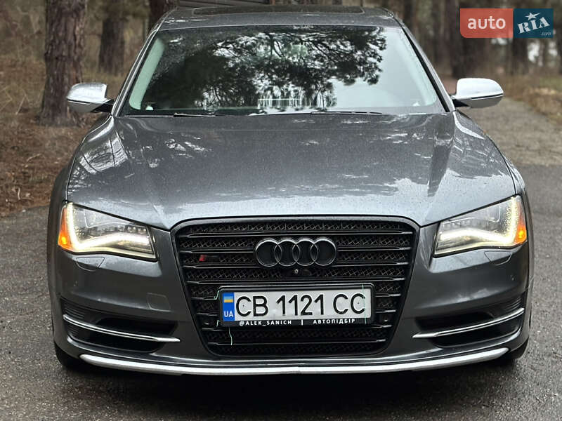 Седан Audi S8 2012 в Киеве фото 2 Седан Audi S8 2012 в Киеве