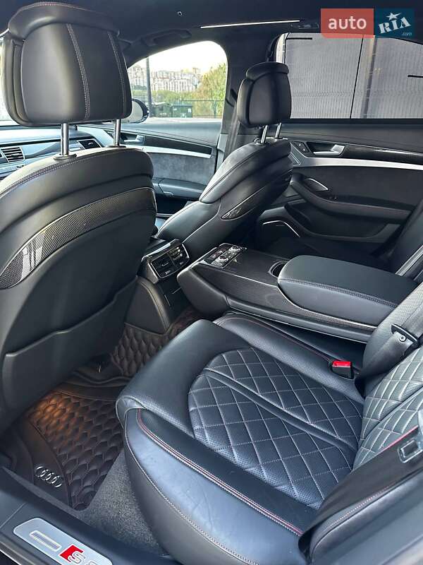 Седан Audi S8 2016 в Києві фото 21 Седан Audi S8 2016 в Києві