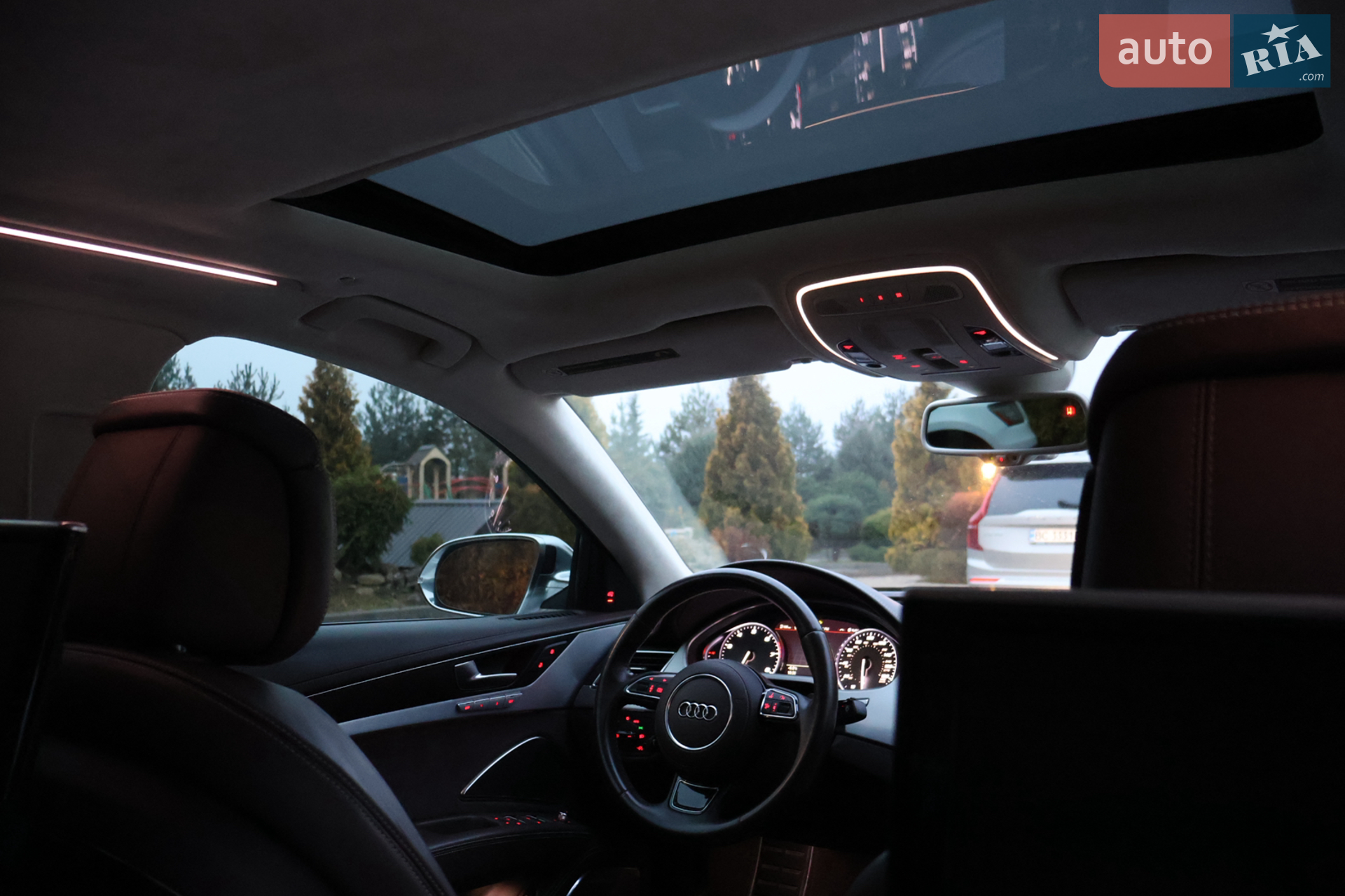 2013 Audi S8 - мініатюра 11