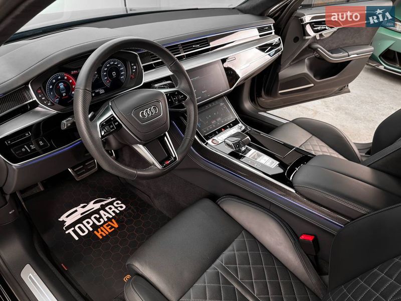 Седан Audi S8 2025 в Києві