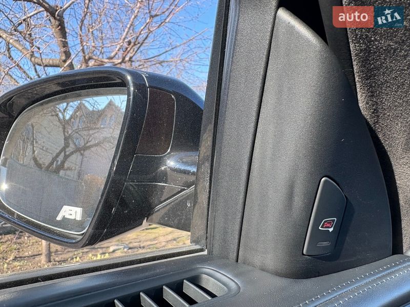 Седан Audi S8 2017 в Киеве