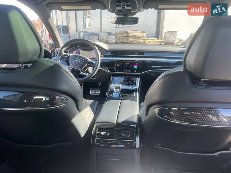 Седан Audi S8 2020 в Києві фото 21 Седан Audi S8 2020 в Києві