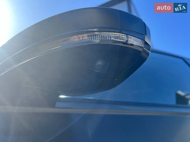 Седан Audi S8 2020 в Києві фото 48 Седан Audi S8 2020 в Києві
