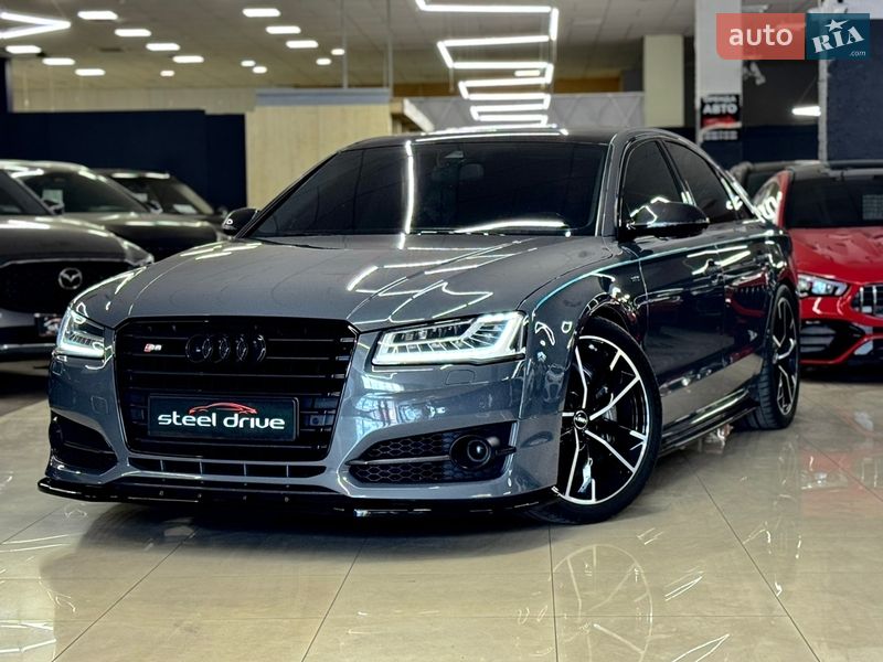 Audi S8 2016