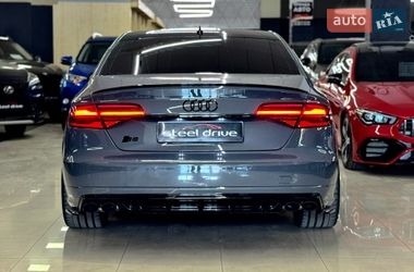 Седан Audi S8 2016 в Николаеве