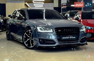 Седан Audi S8 2016 в Николаеве