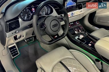 Седан Audi S8 2016 в Николаеве