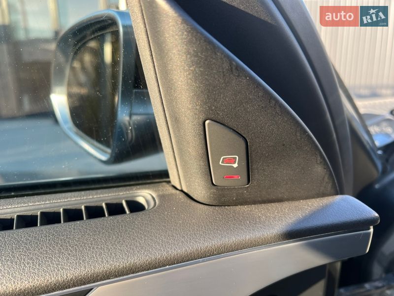 Седан Audi S8 2012 в Киеве фото 15 Седан Audi S8 2012 в Киеве