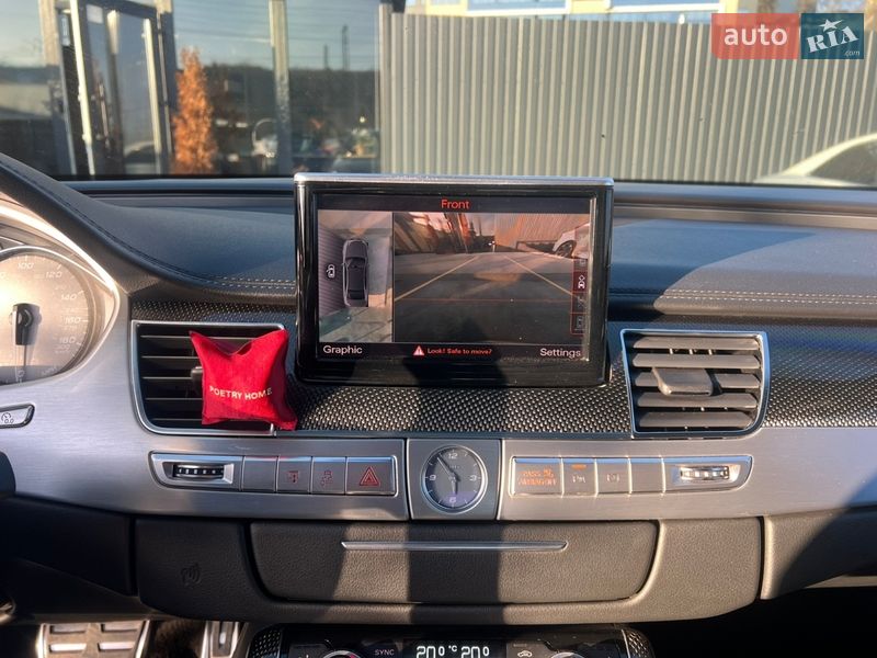 Седан Audi S8 2012 в Киеве фото 28 Седан Audi S8 2012 в Киеве