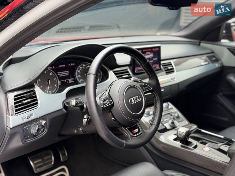 Седан Audi S8 2014 в Киеве фото 12 Седан Audi S8 2014 в Киеве