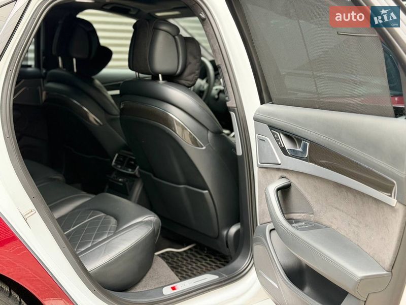 Седан Audi S8 2014 в Киеве фото 16 Седан Audi S8 2014 в Киеве